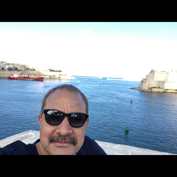 Meet your Posher, Medhat - Picture 1 of 1